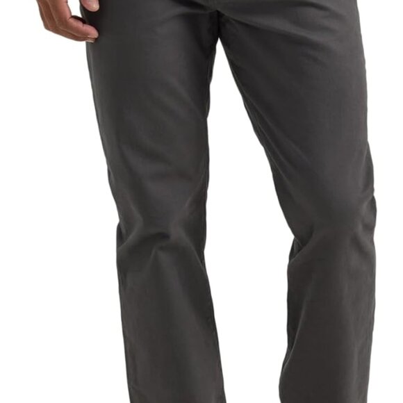 Men's Extreme Motion Relaxed Straight Jean